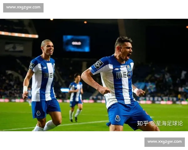 意甲直播全面解析豪门对决赛程看点与实时数据指南战术前瞻球星表现